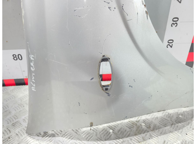 Крыло переднее правое к Nissan Almera, 2001г.