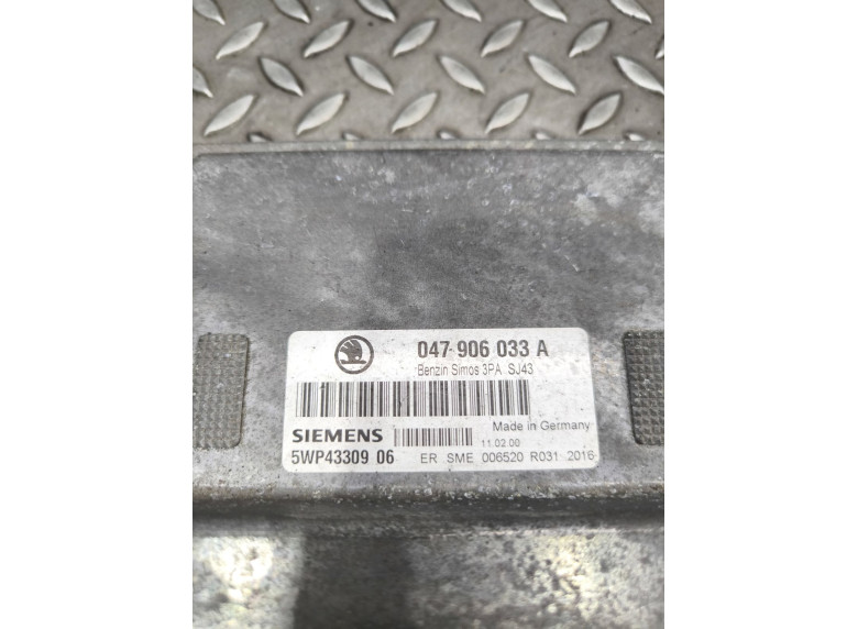 Блок управления двигателем к Skoda Fabia, 2000г.