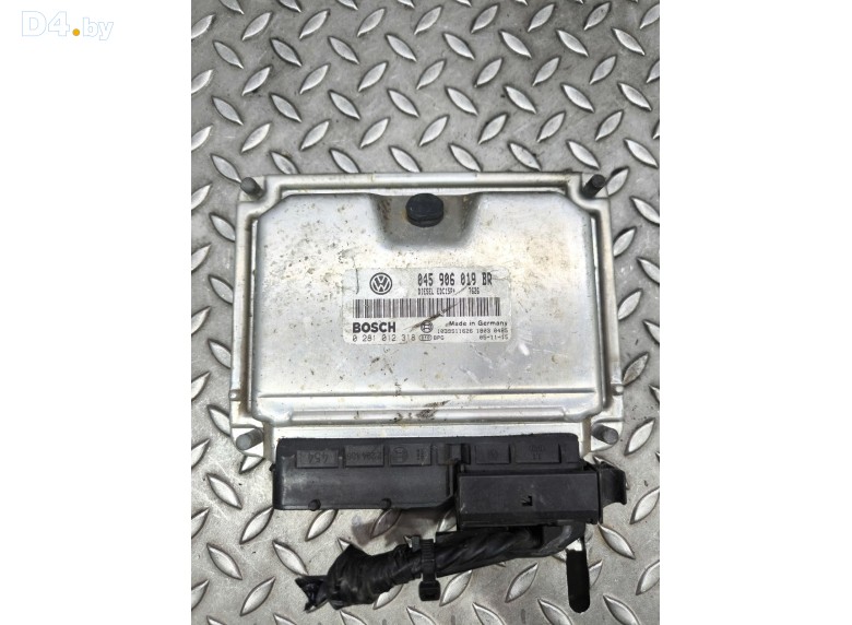 Блок управления двигателем к Volkswagen Polo undefined г.