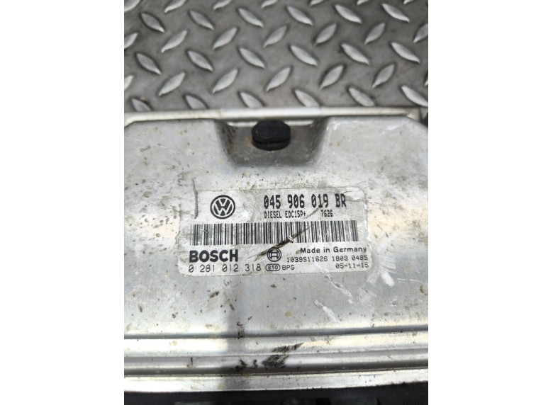 Блок управления двигателем к Volkswagen Polo, 2005г.