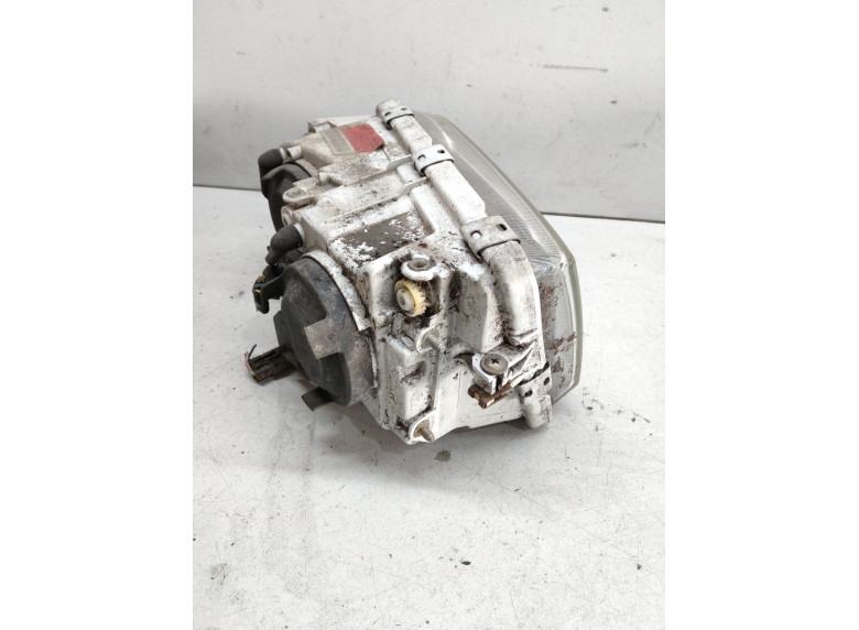 Фара правая к Фара правая к Volvo V40 undefined г. V40