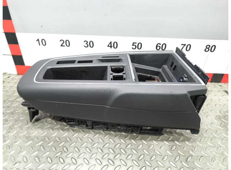 Консоль салона (кулисная часть) к Citroen C5 Aircross, 2022г.