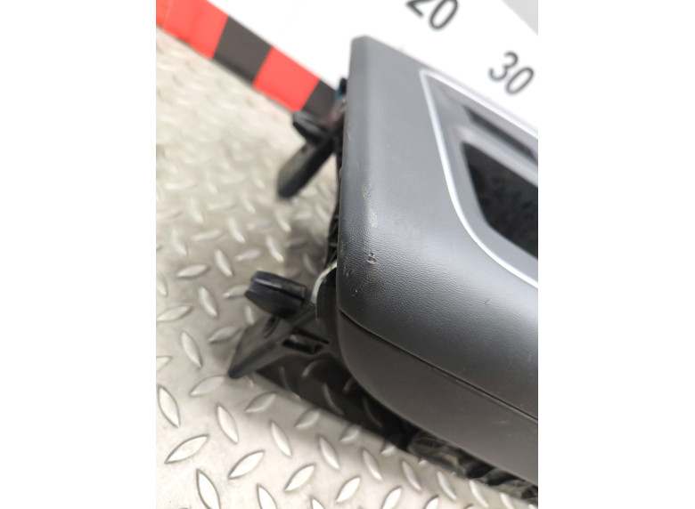 Консоль салона (кулисная часть) к Citroen C5 Aircross, 2022г.