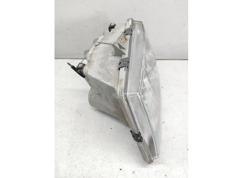 Фара левая к Mercedes Vito, 1999г.