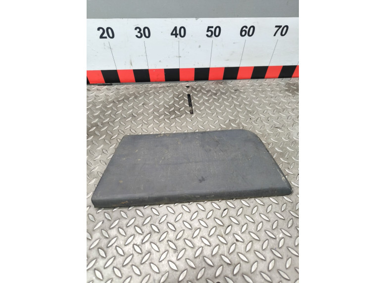 Молдинг двери передней левой к Peugeot Boxer, 2008г.