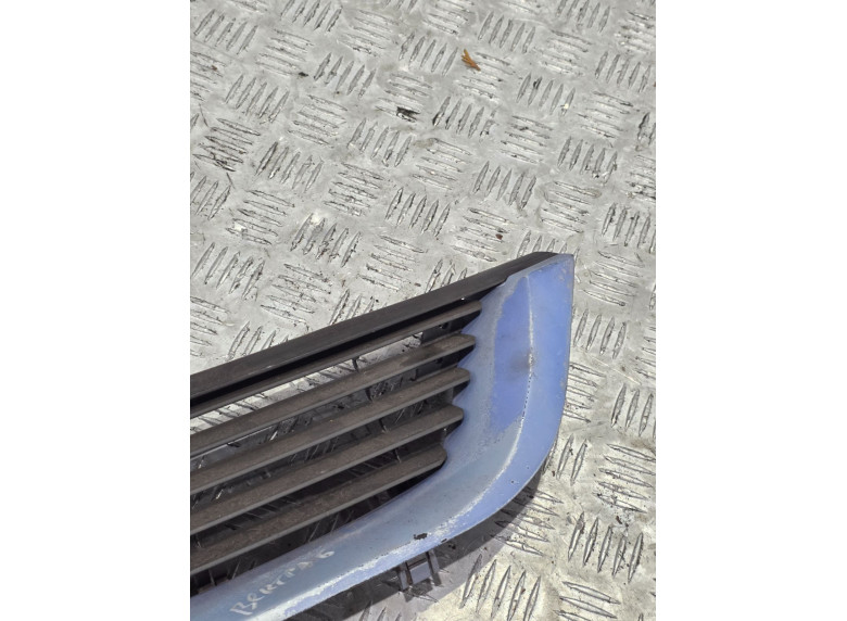 Решетка радиатора к Opel Vectra, 1998г.