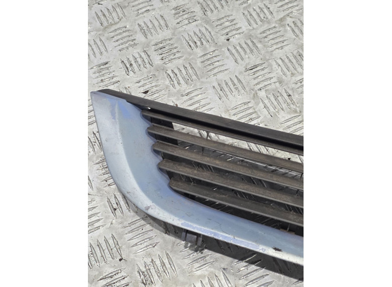 Решетка радиатора к Opel Vectra, 1998г.