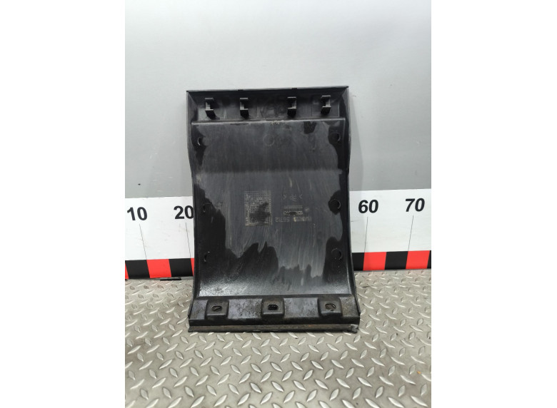 Молдинг (накладка кузовная) к Iveco Daily, 2006г.