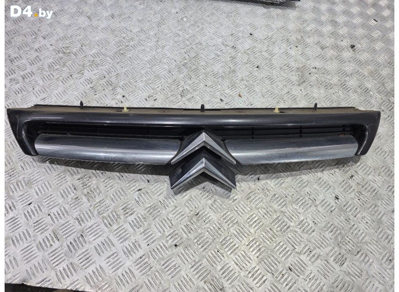 Решетка радиатора к Citroen C8 undefined г.