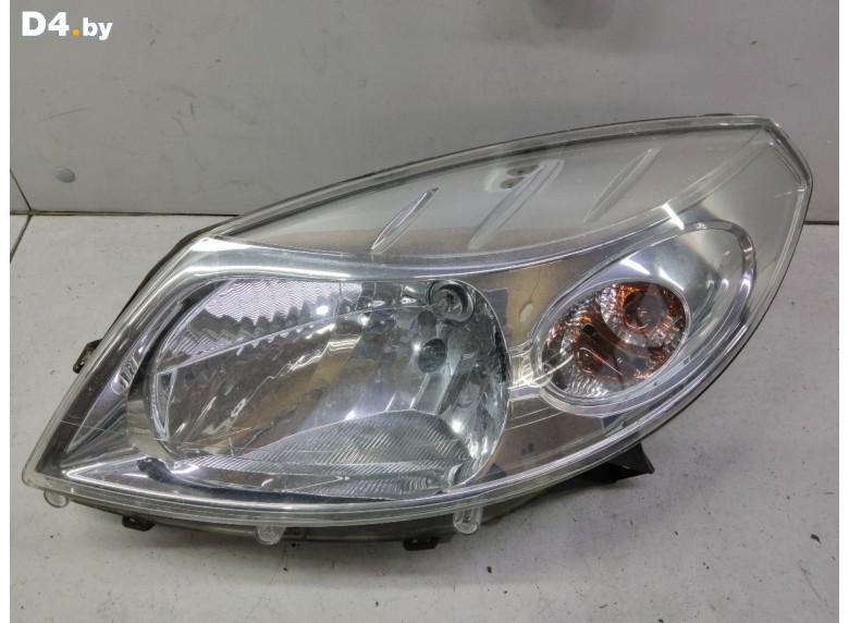 Поворотник левый к Renault SanderoStepway undefined г.