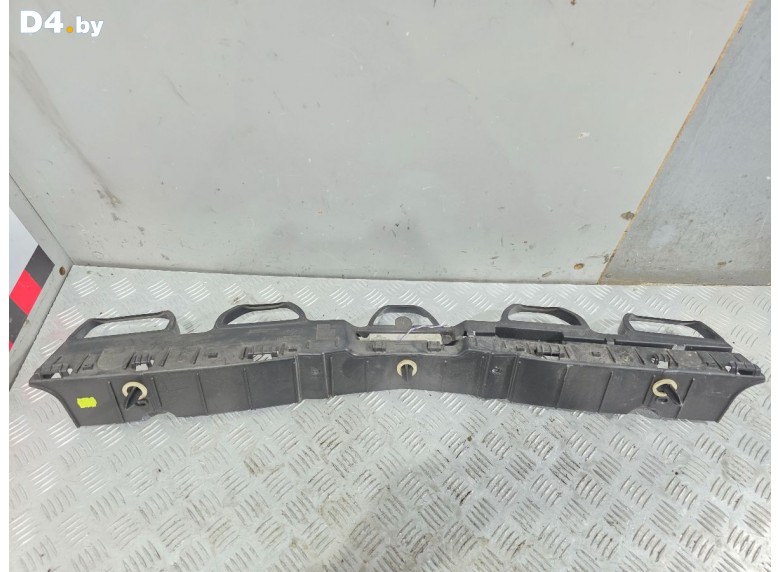 Кронштейн крепления бампера заднего к Renault Megane undefined г.