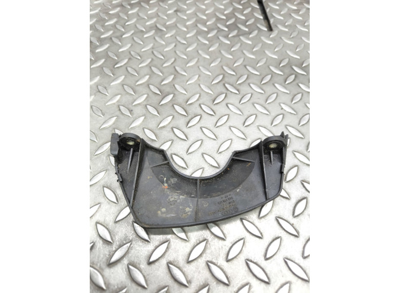 Защита (кожух) ремня ГРМ к Volkswagen Golf, 1998г.