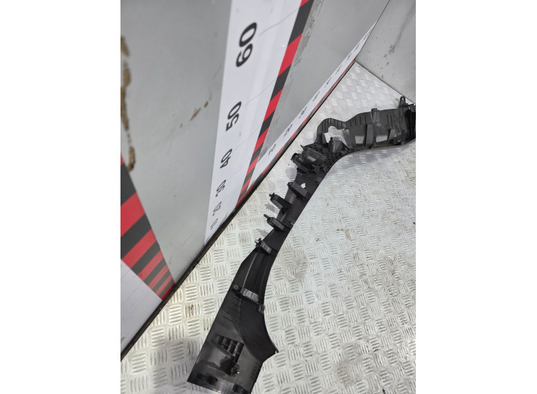 Накладка на порог внутренняя задняя правая к Renault Megane, 2019г.