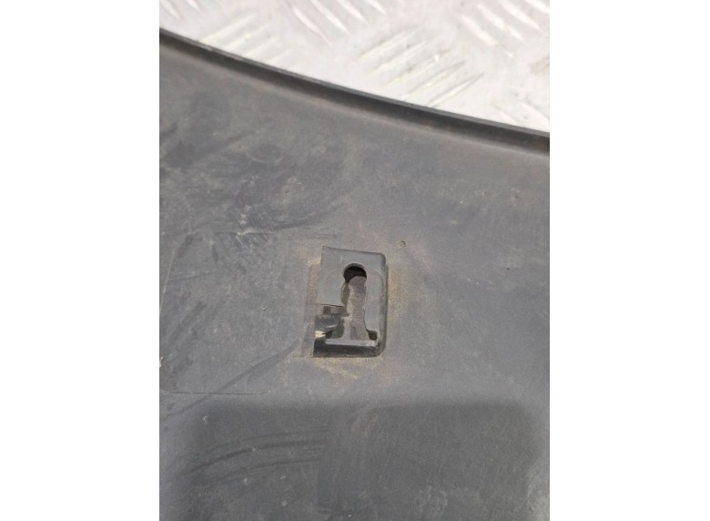 Молдинг крыла заднего левого к Молдинг крыла заднего левого к Peugeot Boxer undefined г. Boxer