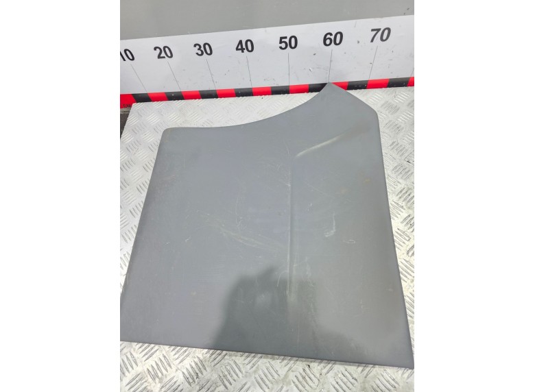 Молдинг крыла заднего левого к Молдинг крыла заднего левого к Peugeot Boxer undefined г. Boxer