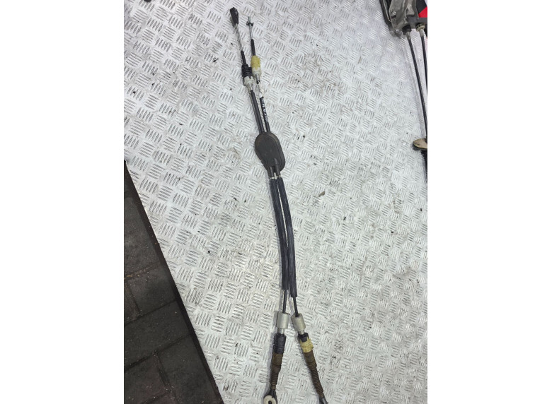 Трос кулисы КПП к Renault Megane, 2019г.