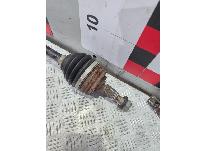 Полуось передняя левая (приводной вал, ШРУС) к Полуось передняя левая (приводной вал, ШРУС) к Peugeot 3008 undefined г. 3008