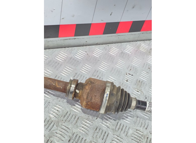 Полуось передняя правая (приводной вал, ШРУС) к Полуось передняя правая (приводной вал, ШРУС) к Peugeot 3008 undefined г. 3008