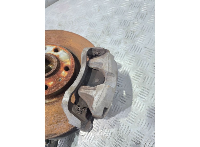 Суппорт передний левый к Суппорт передний левый к Peugeot 3008 undefined г. 3008