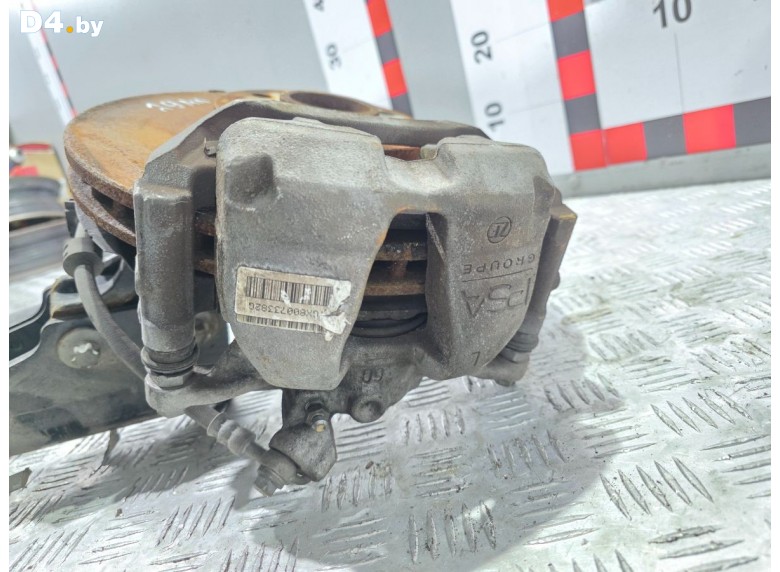 Суппорт передний левый к Peugeot 3008 undefined г.