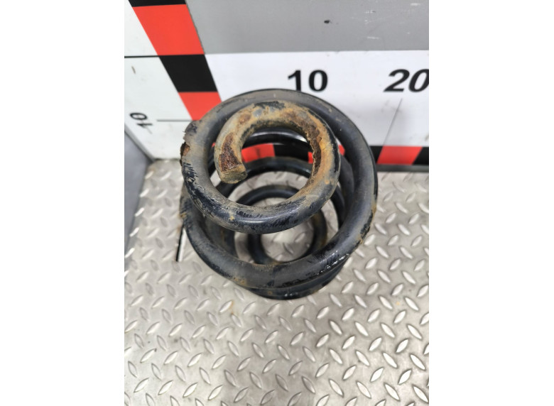 Пружина задняя к Volkswagen Transporter, 1999г.