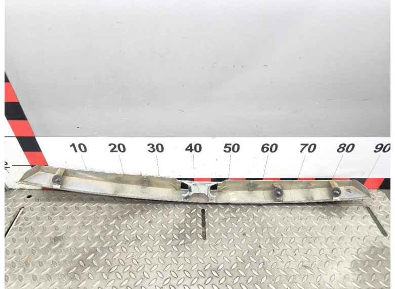 Молдинг крышки багажника к Opel Astra, 2005г.