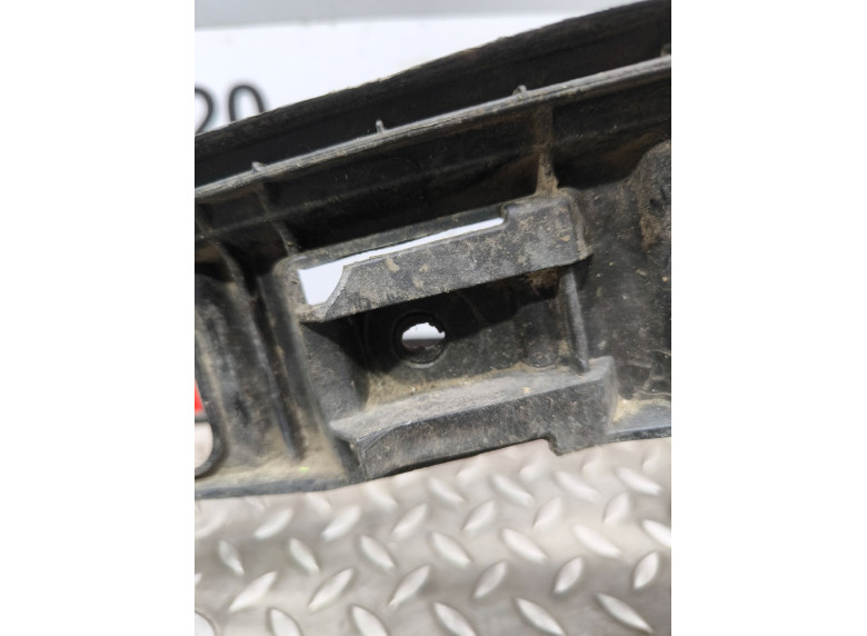 Кронштейн крепления бампера заднего к Volkswagen Passat, 2007г.