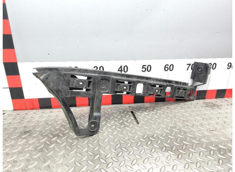 Кронштейн крепления бампера заднего к Volkswagen Passat, 2007г.