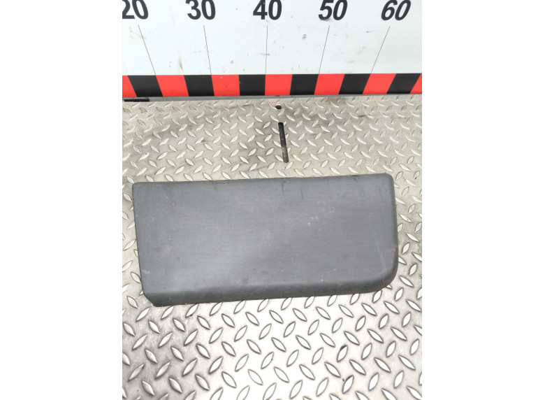 Молдинг двери передней правой к Peugeot Boxer, 2008г.