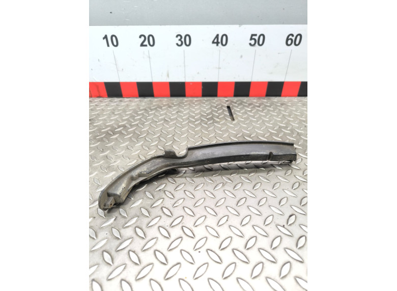 Кронштейн крепления бампера переднего к Volkswagen Passat, 2006г.