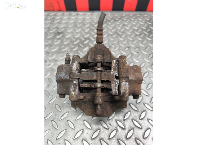 Суппорт задний левый к Mercedes CW203 undefined г.