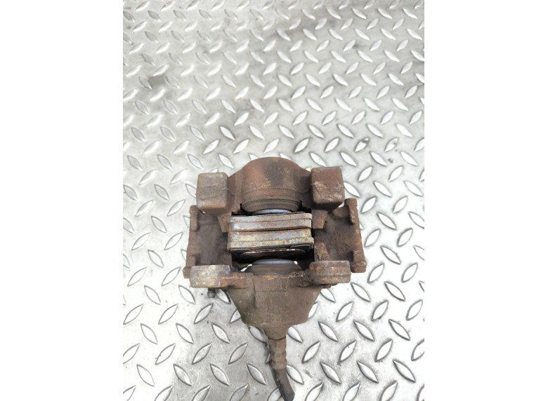 Суппорт задний левый к Mercedes C W203, 2003г.