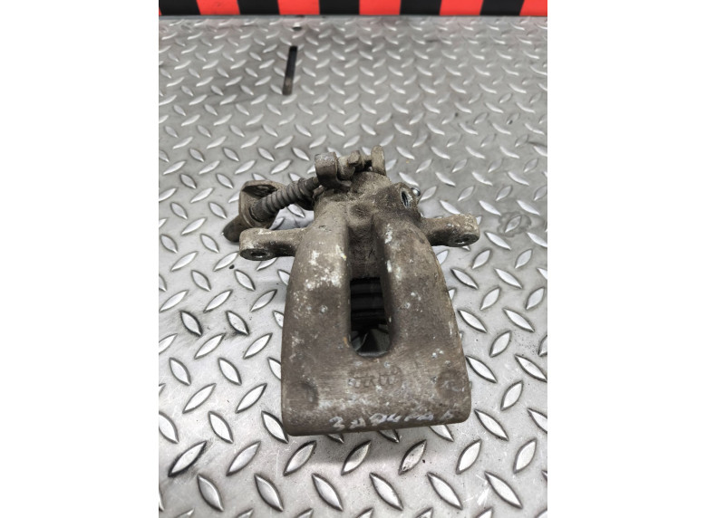 Суппорт задний правый к Opel Zafira, 2006г.