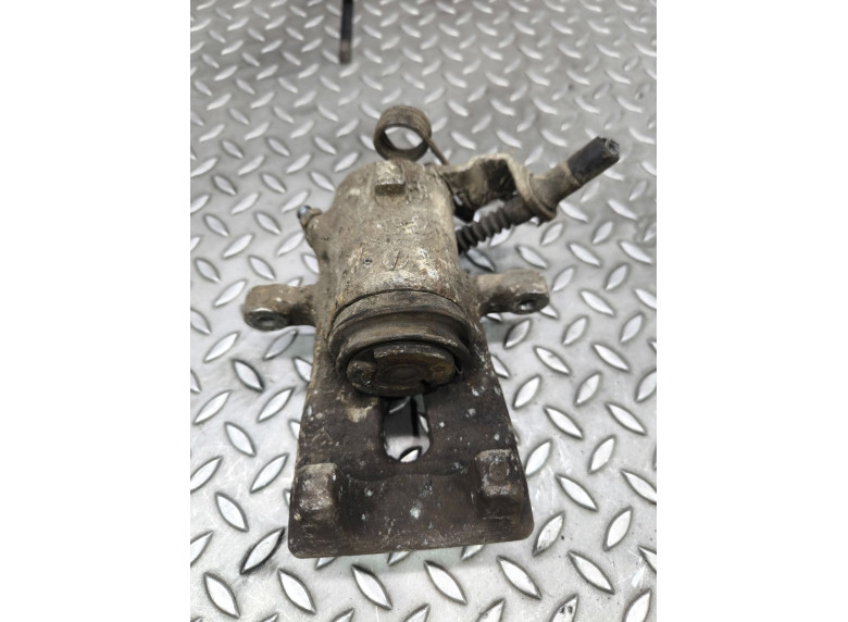 Суппорт задний правый к Opel Zafira, 2006г.