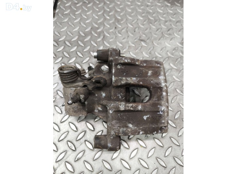 Суппорт задний правый к Volvo V50 undefined г.