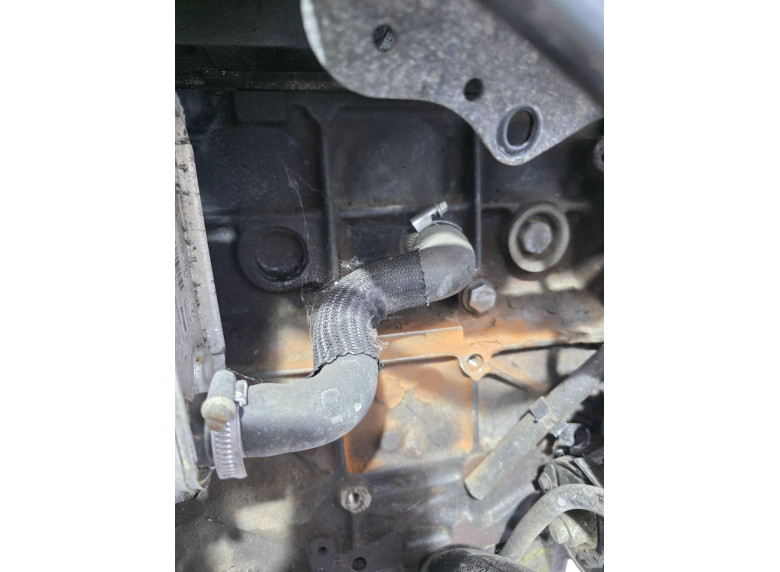 Патрубок (трубопровод, шланг) к Mercedes Vito W638, 2001г.