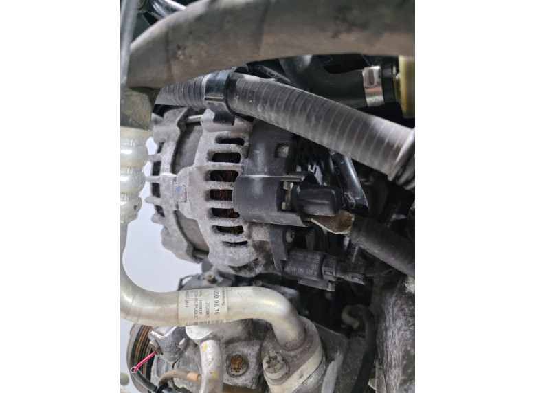 Генератор к Mercedes C W204, 2012г.