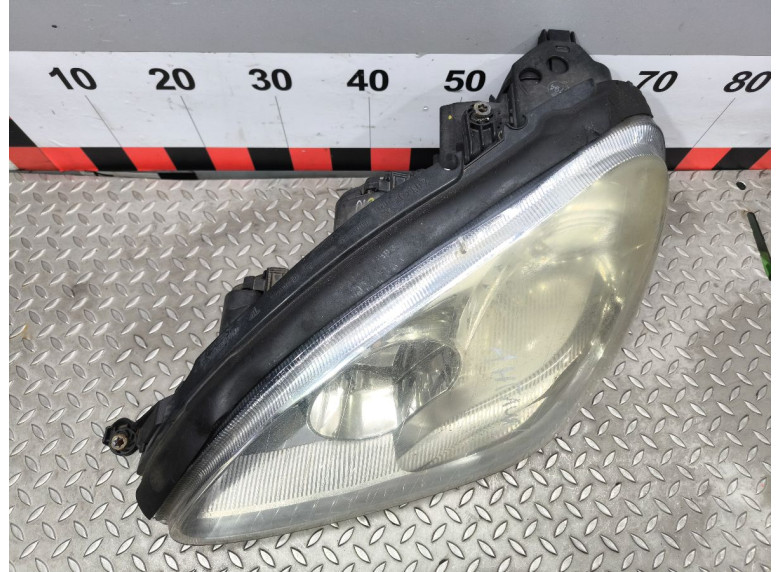 Фара левая к Mercedes S W220, 2004г.