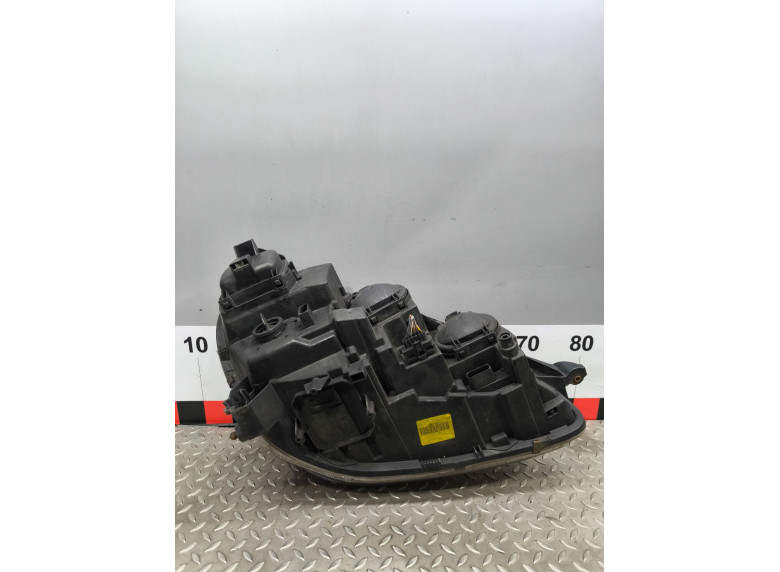 Фара левая к Mercedes S W220, 2004г.