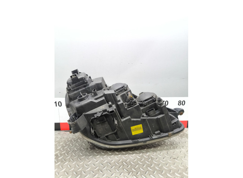 Фара левая к Mercedes S W220, 2004г.