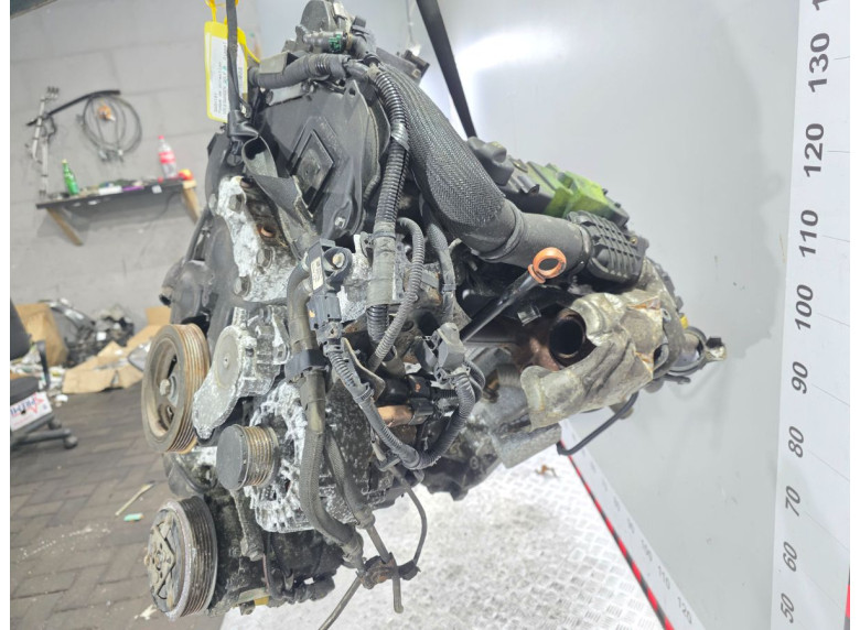 Двигатель к Peugeot 208, 2014г.