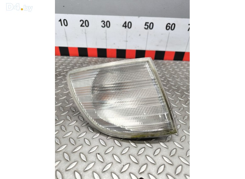 Поворотник правый к Mercedes VitoW638 undefined г.