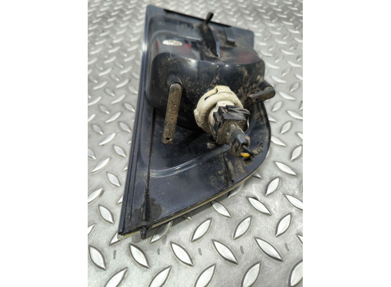 Поворотник правый к Поворотник правый к Volvo V40 undefined г. V40