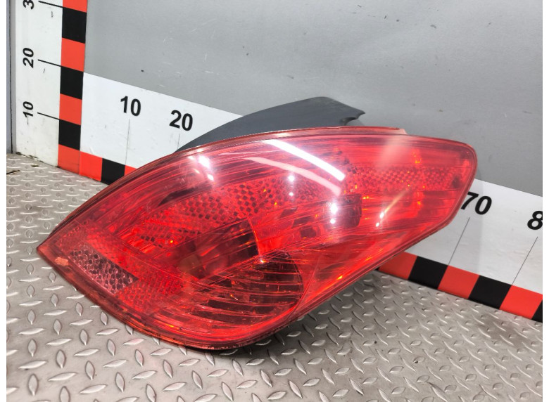 Фонарь задний правый к Peugeot 308, 2009г.