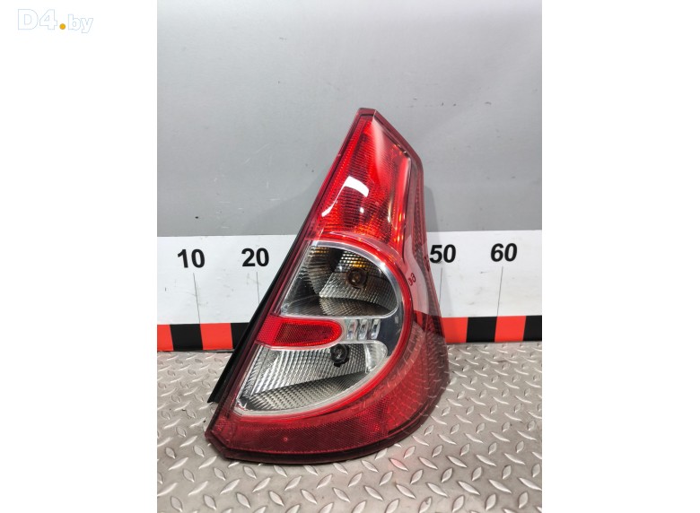 Фонарь задний правый к Dacia Sandero undefined г.