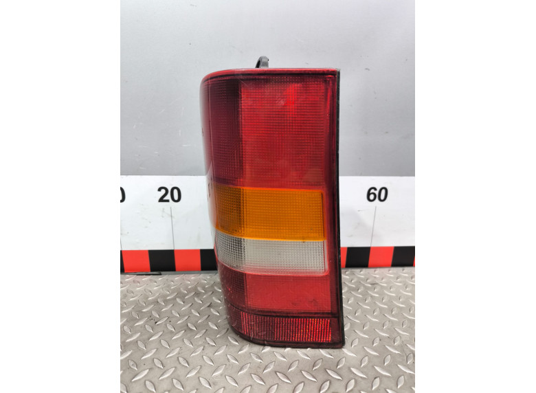 Фонарь задний правый к Mercedes Vito W638, 2002г.
