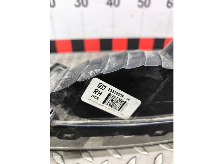 Фара противотуманная правая к Фара противотуманная правая к Chevrolet Traverse undefined г. Traverse