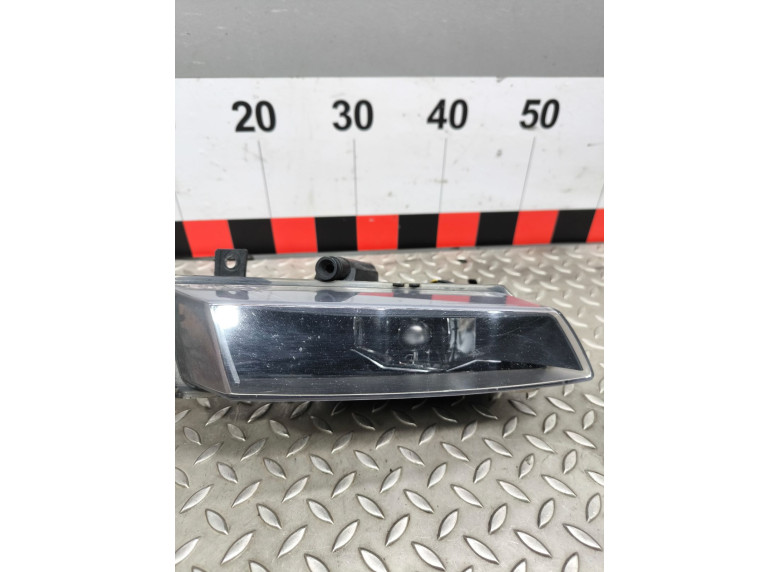 Фара противотуманная правая к BMW 1 E87/E81/E82/E88, 2008г.