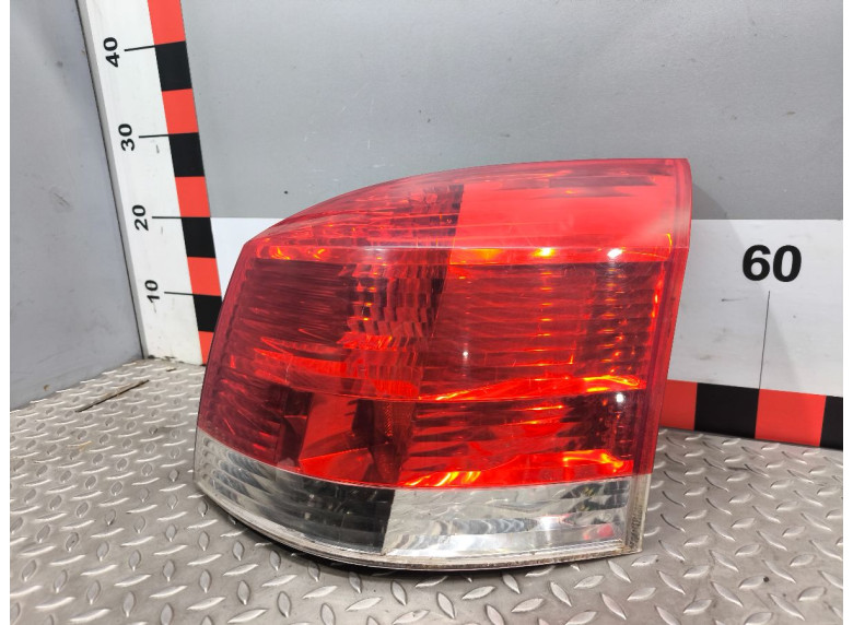 Фонарь задний правый к Opel Signum, 2004г.