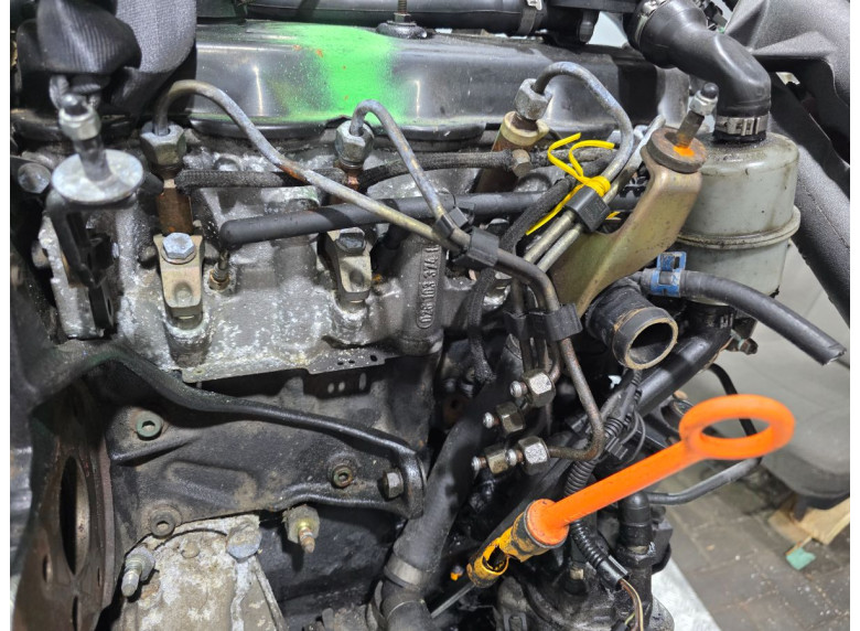 Трубка топливная к Volkswagen Golf, 1995г.